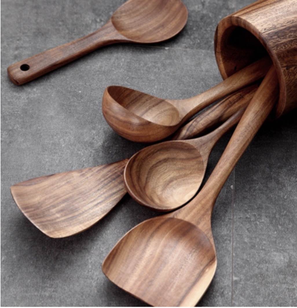 Stylish Acacia Wood Utensils Set with Elegant Holder – Cook and Serve with Grace